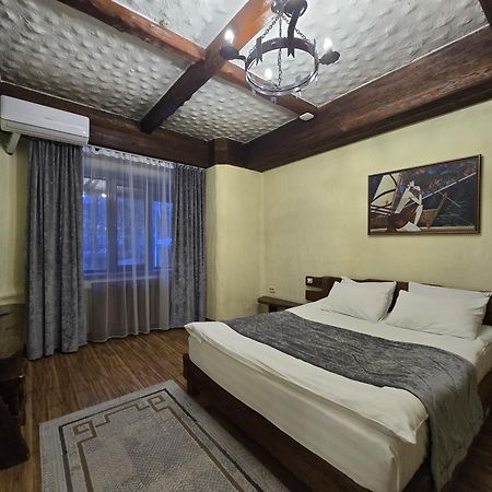 Saraishyq Hotel Almaty Exterior foto