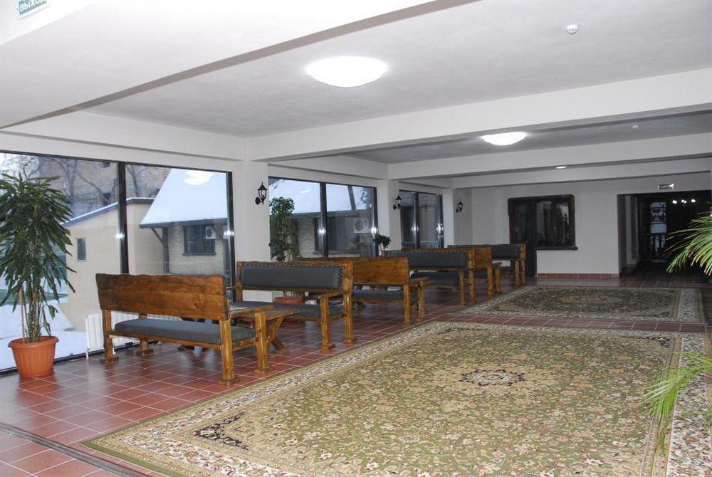 Saraishyq Hotel Almaty Exterior foto