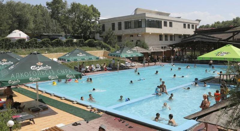 Saraishyq Hotel Almaty Exterior foto