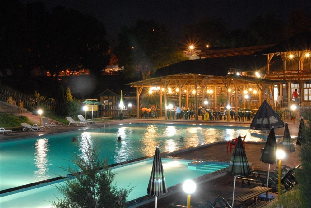 Saraishyq Hotel Almaty Exterior foto